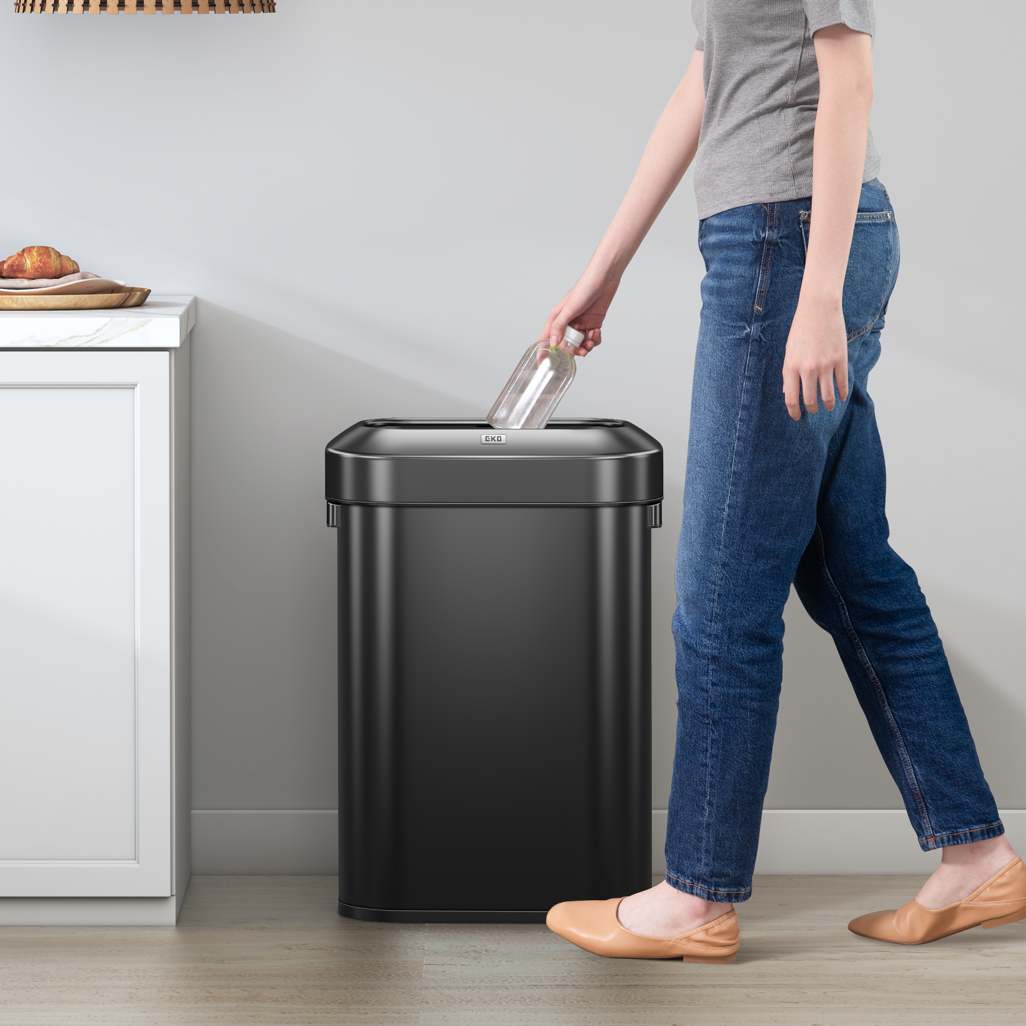 eko-urban-slim-open-top-can-commercial-grade-60l-16-gal-matte-black image 2