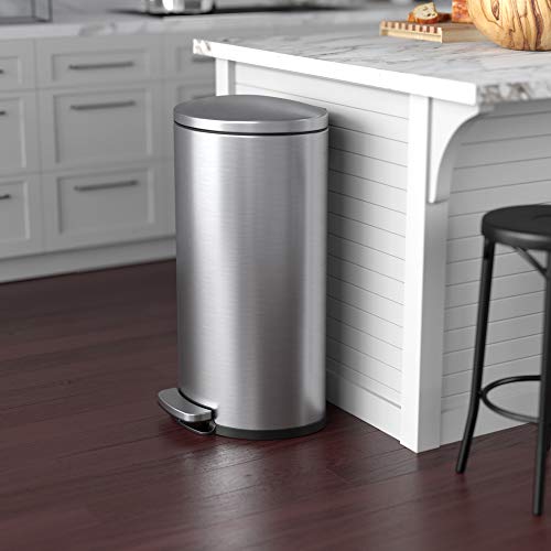itouchless-softstep-8-gallon-step-trash-can-with-odor-filter-removable-inner-buc image 8