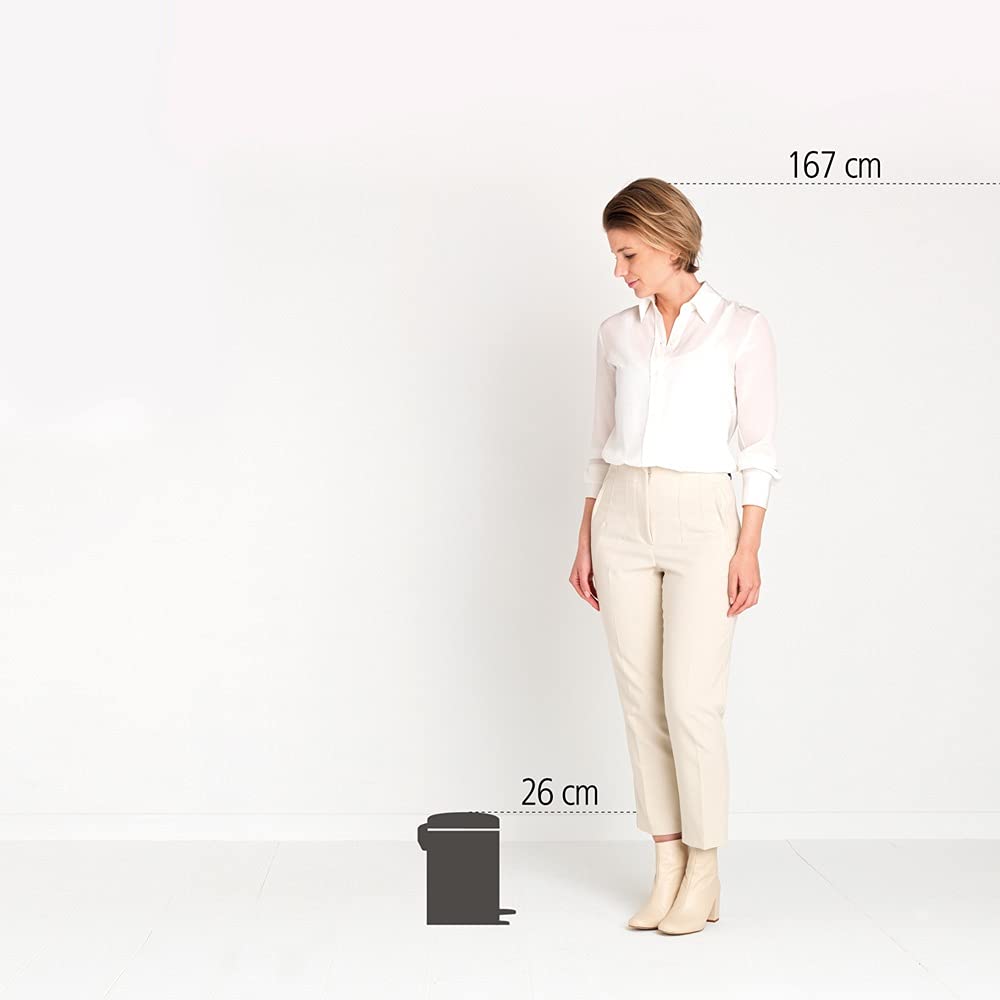 brabantia-new-icon-step-trash-can-0-8-gallon-matt-black-soft-closing-removable-b image 6