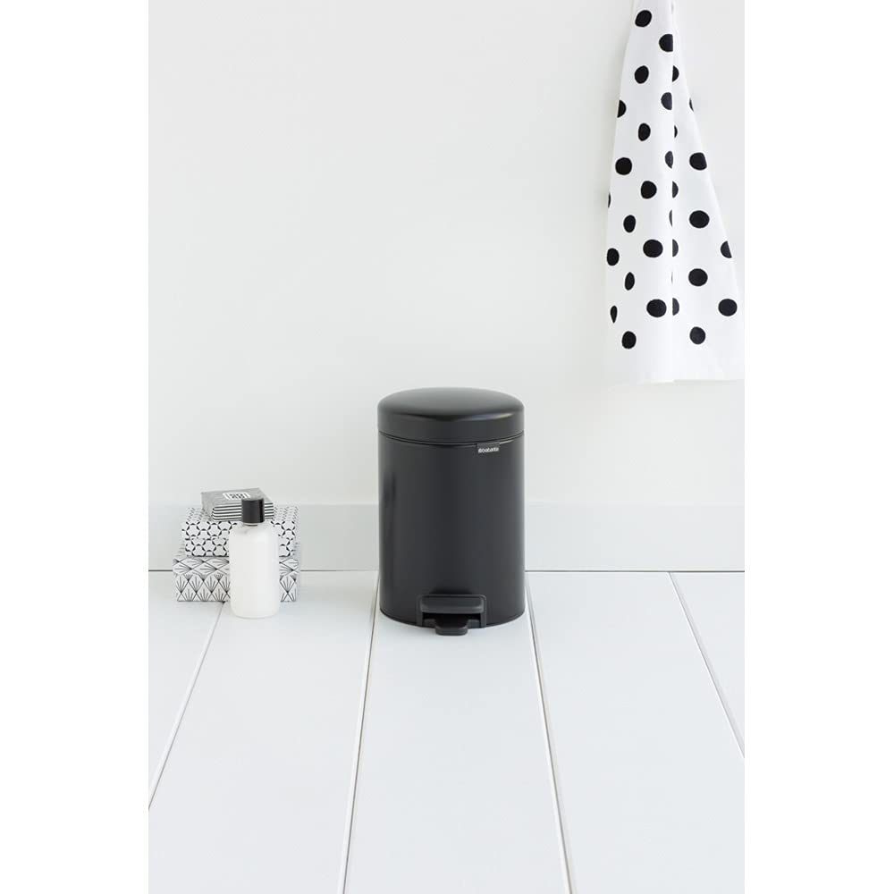 brabantia-new-icon-step-trash-can-0-8-gallon-matt-black-soft-closing-removable-b image 4