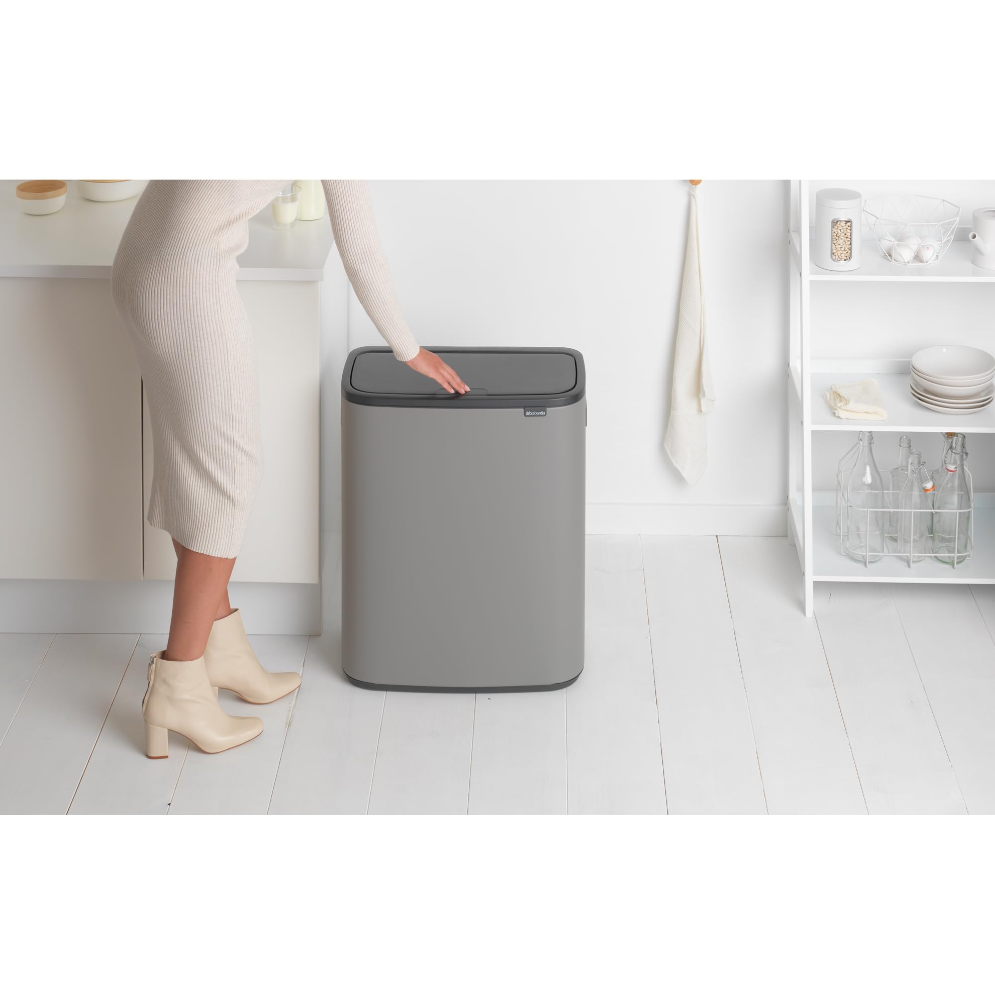 brabantia-bo-touch-top-kitchen-trash-can-16-gal-mineral-gray-soft-close-single-c image 5