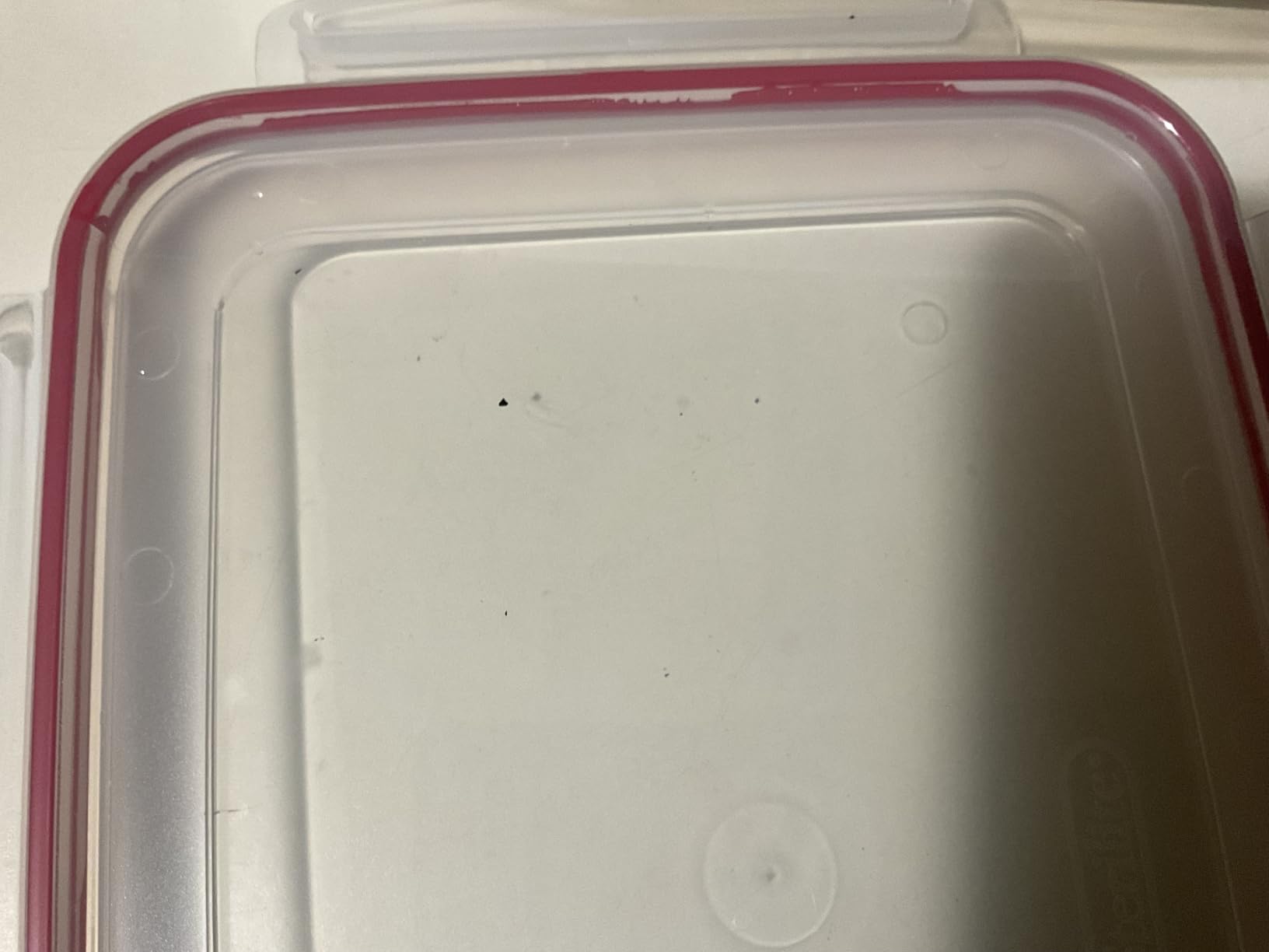 Decent containers