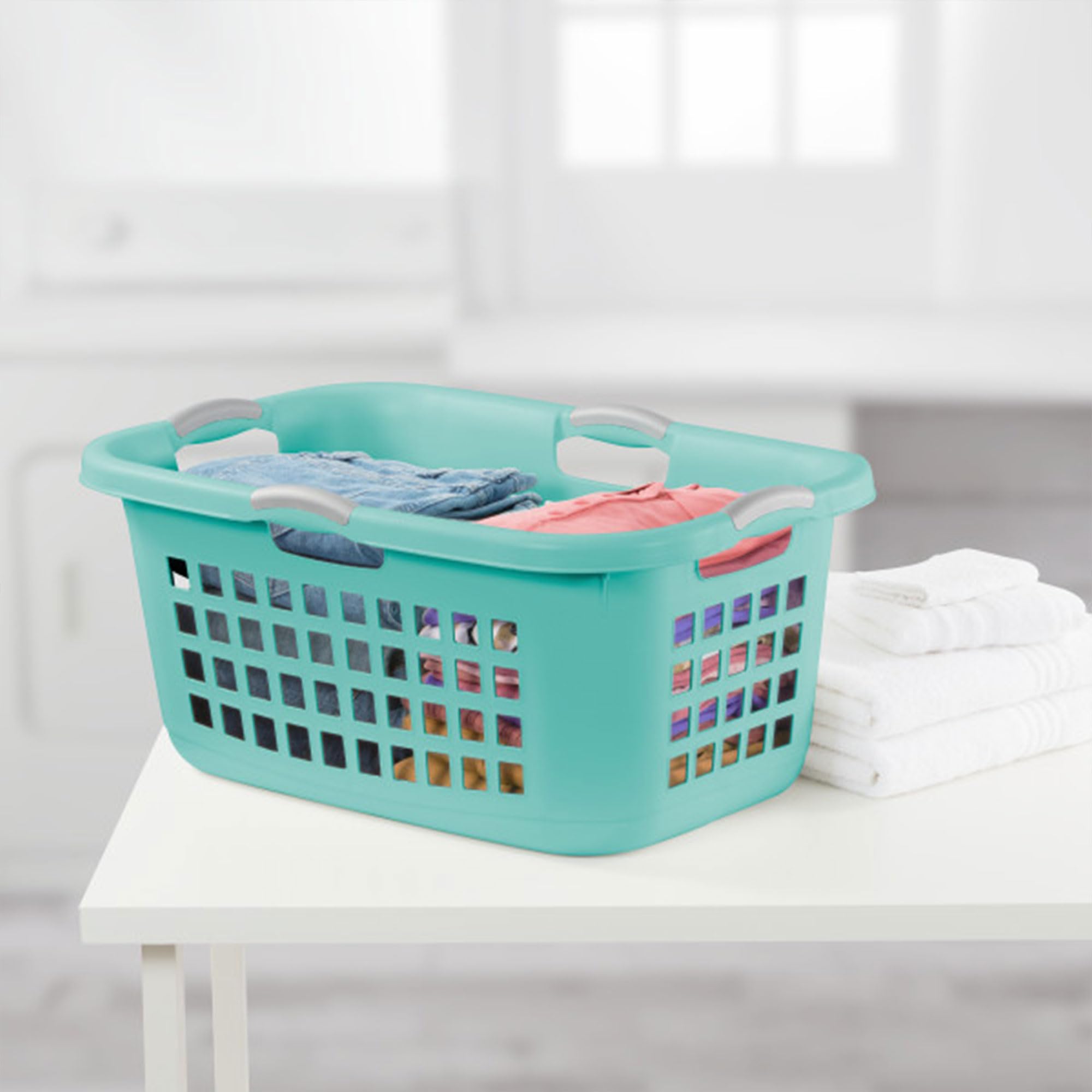 sterilite-6-pack-2-bushel-ultra-plastic-laundry-basket-aqua-chrome-wide-opening- image 3