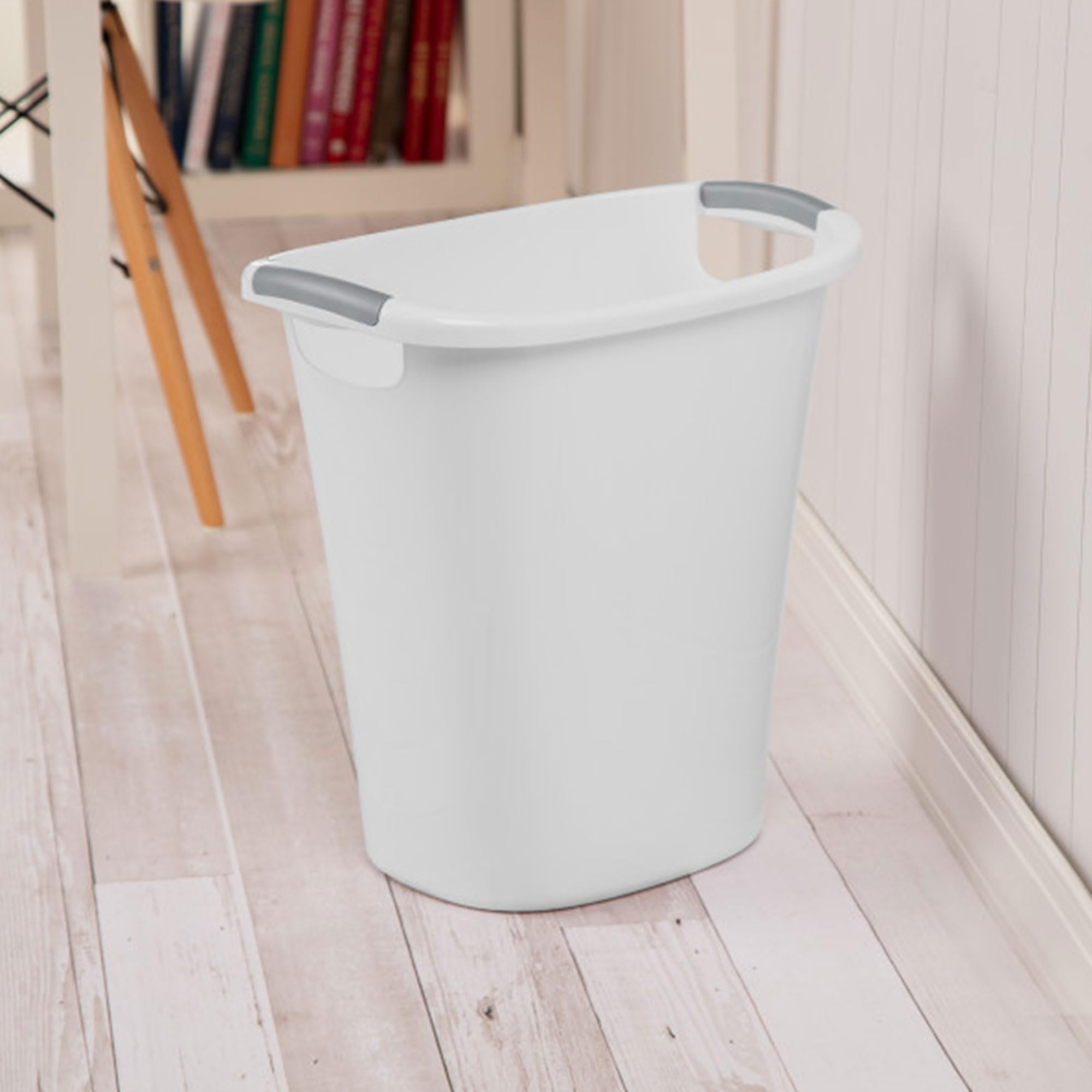 sterilite-6-gallon-ultra-wastebasket-white-with-titanium-inserts-6-pack image 5