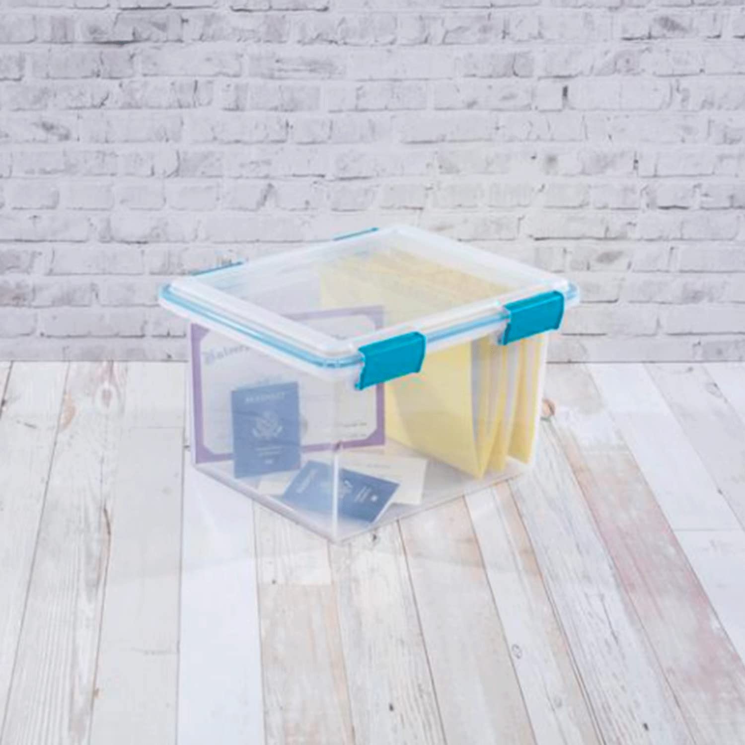 sterilite-32-quart-clear-stackable-storage-container-with-latching-lid-4-pack image 8