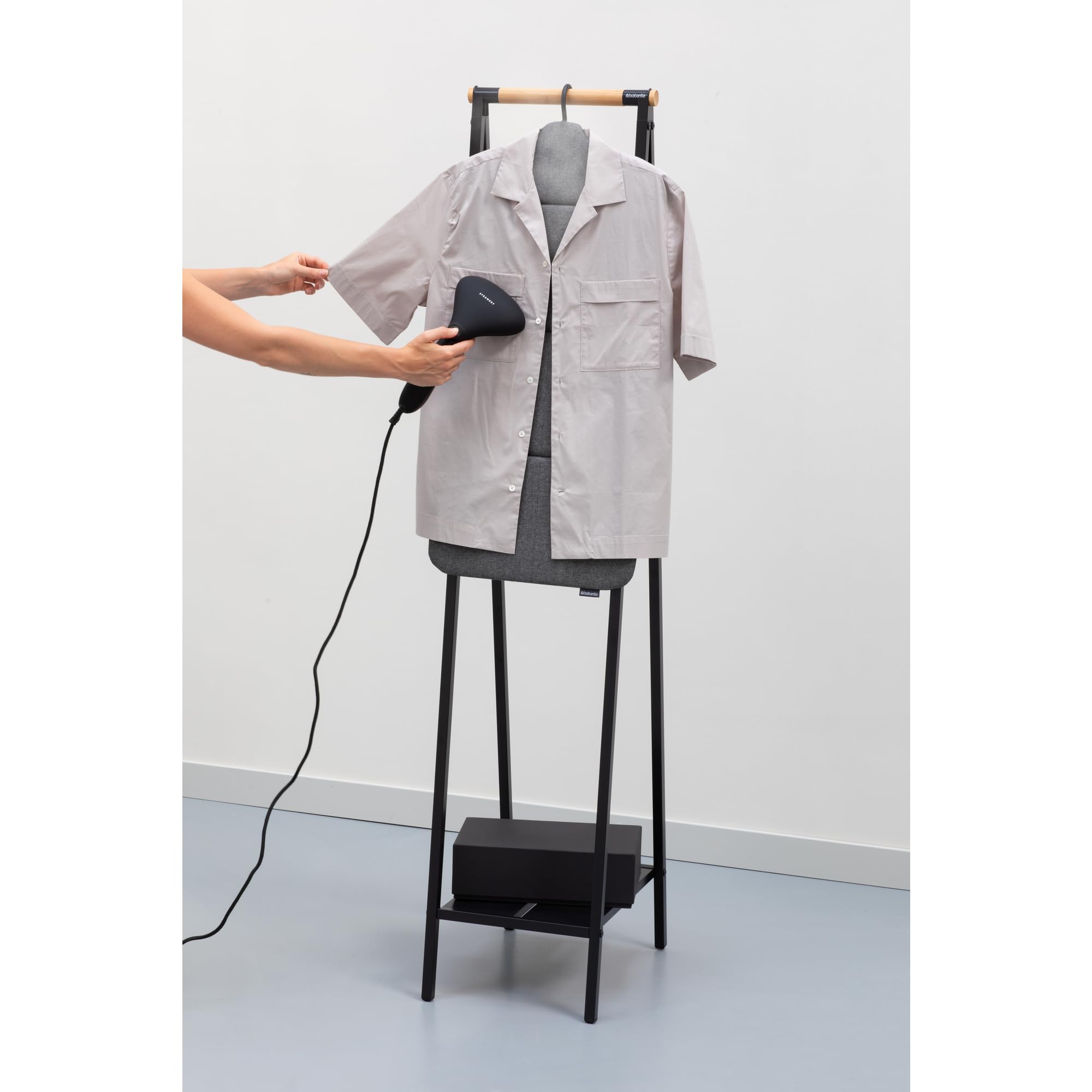 brabantia-foldable-steam-board-for-high-pressure-clothes-steaming-36-x-16-inches image 6