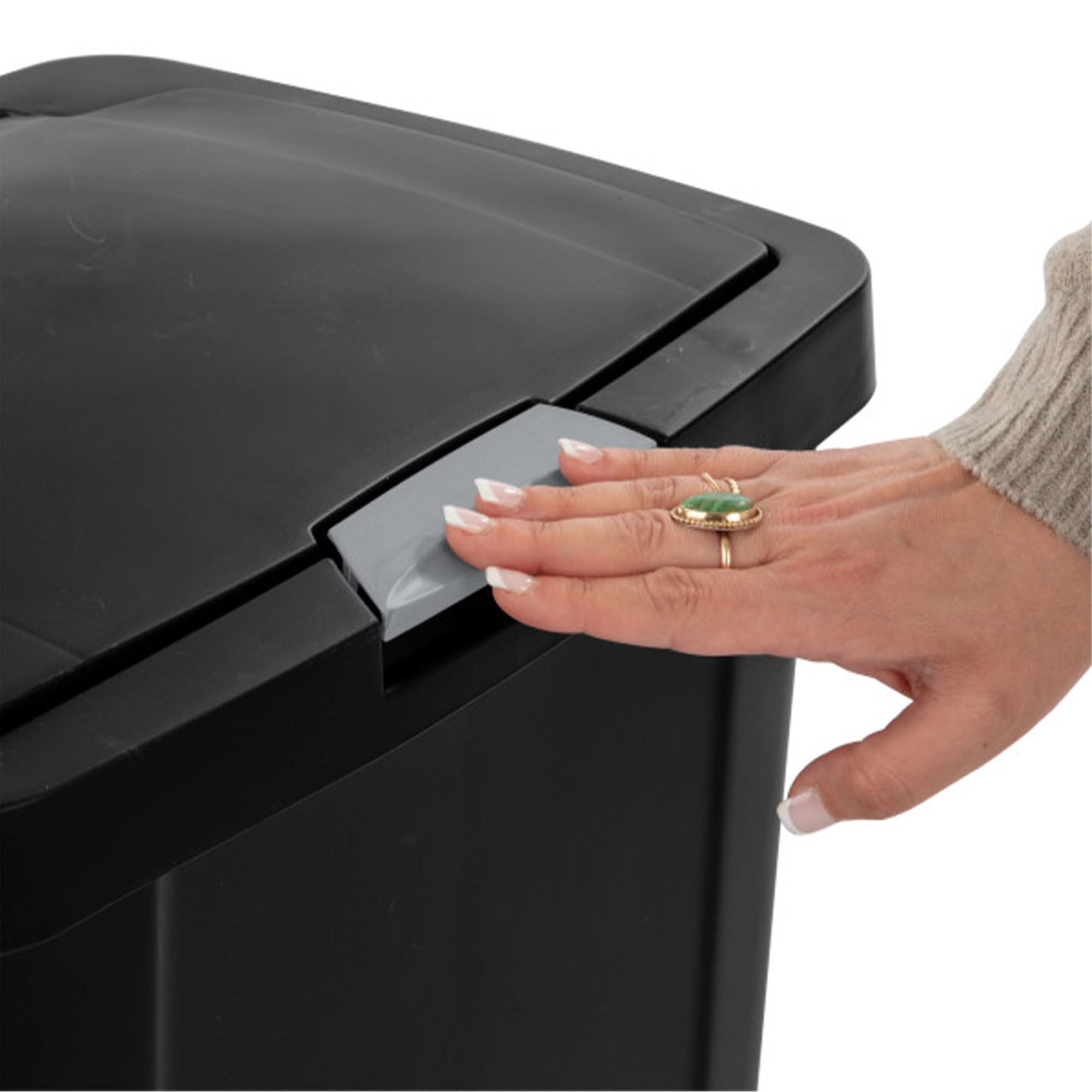 sterilite-13-gallon-touchtop-wastebasket-with-titanium-latch-4-pack-black image 7