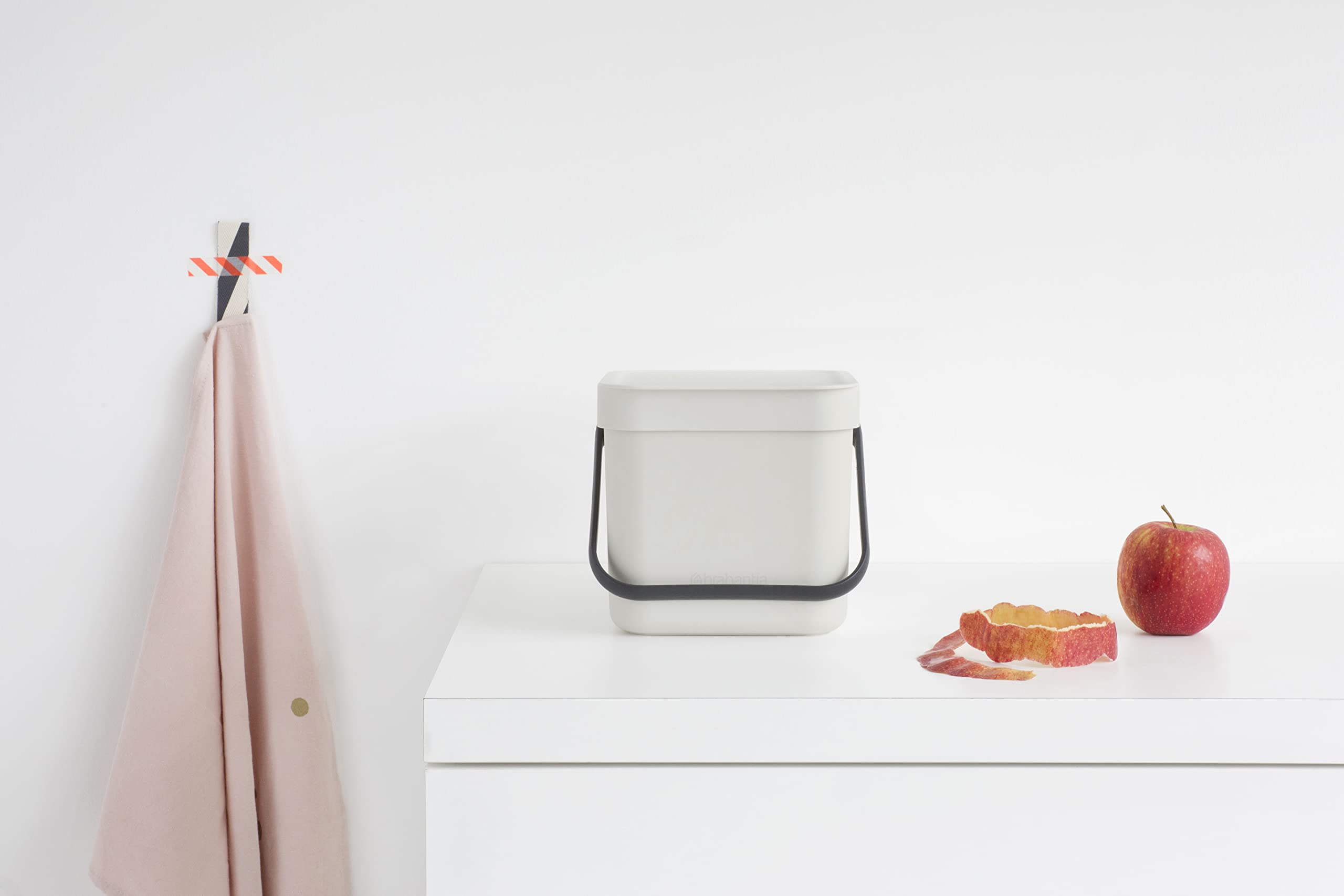 brabantia-sort-go-countertop-food-scraps-compost-bin-0-8-gal-3l-light-gray image 6