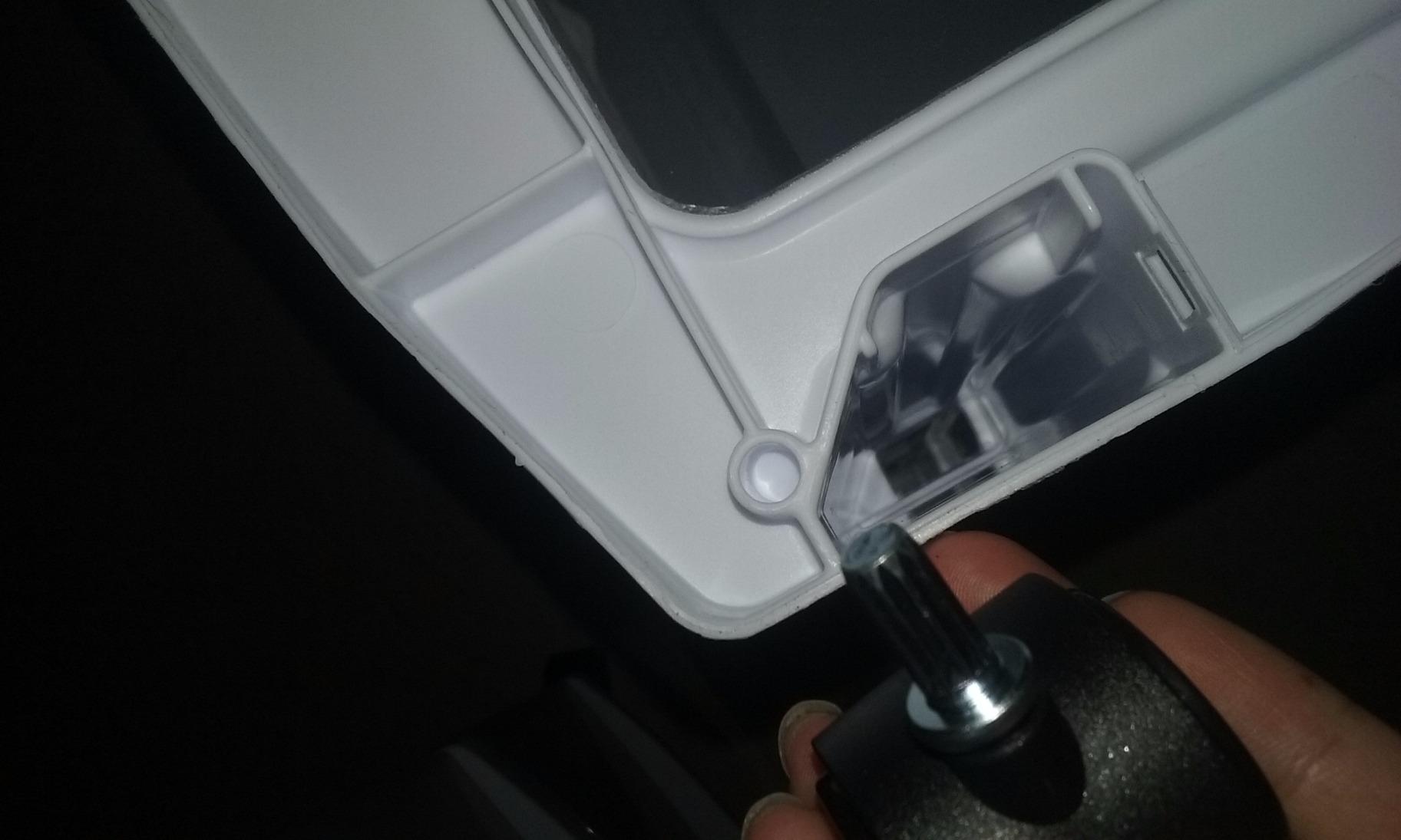 Handy but a bit wobbly