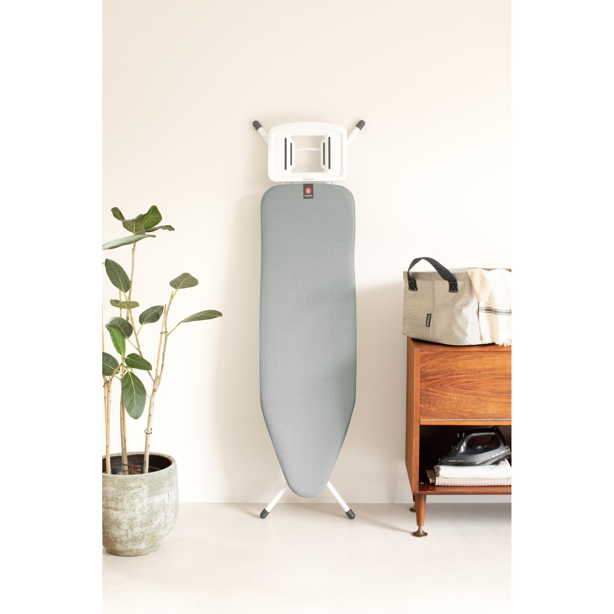 brabantia-comfort-ironing-board-with-solid-steam-iron-rest-medium-size-b-fairtra image 3