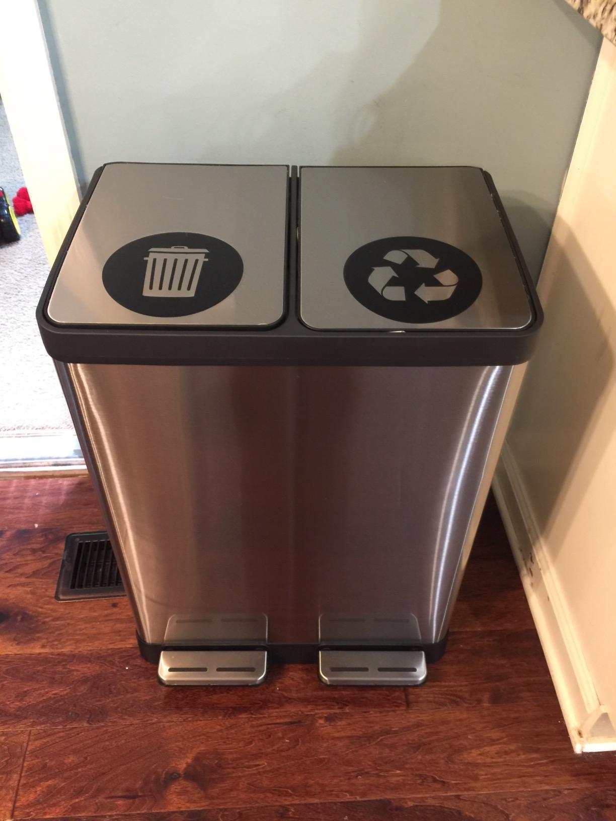 Great dual bin