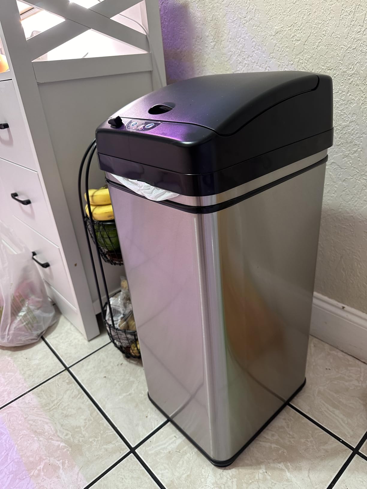 Nice can, but sensor can be finicky