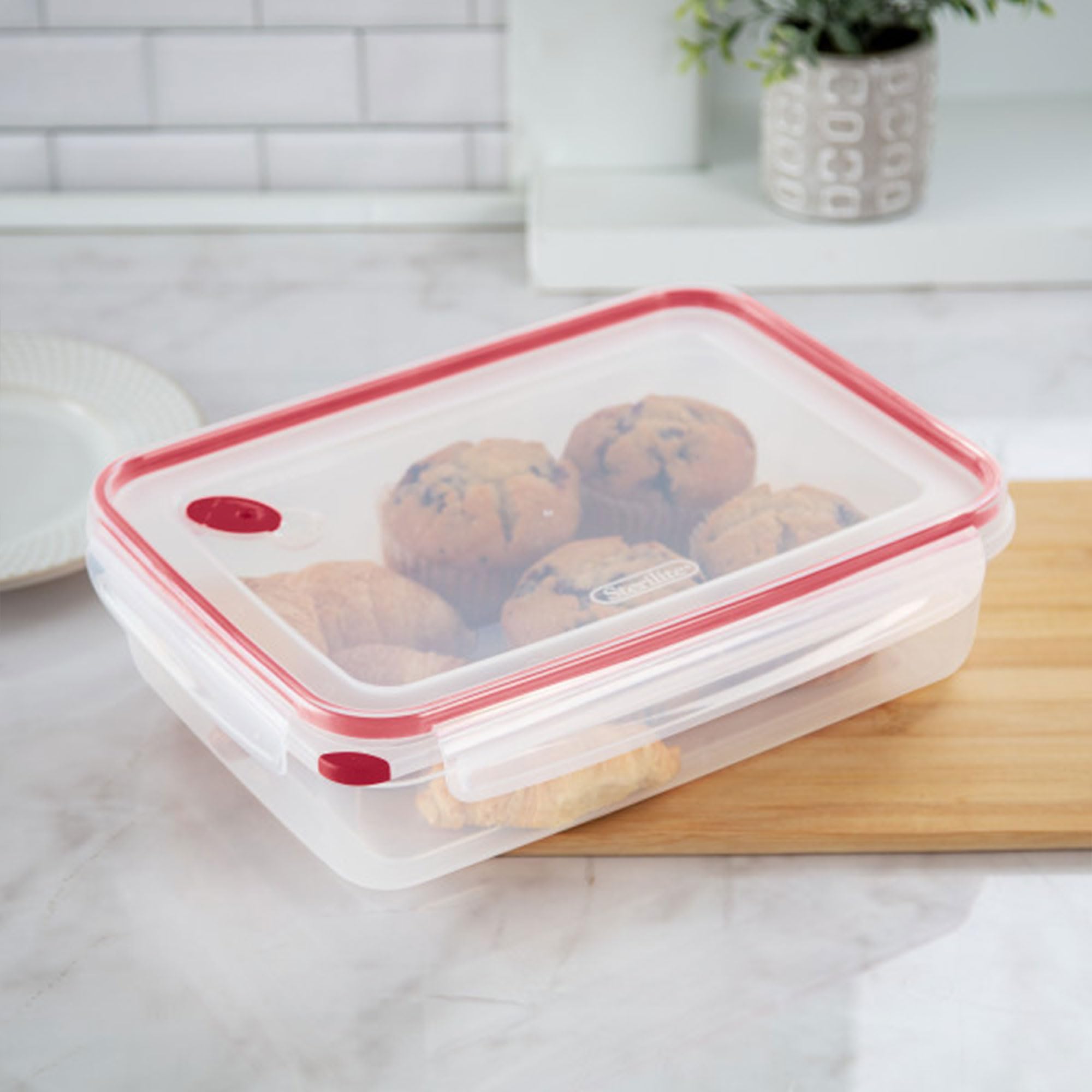 sterilite-ultra-seal-airtight-snapware-food-storage-container-with-lids-16-cup-4 image 5