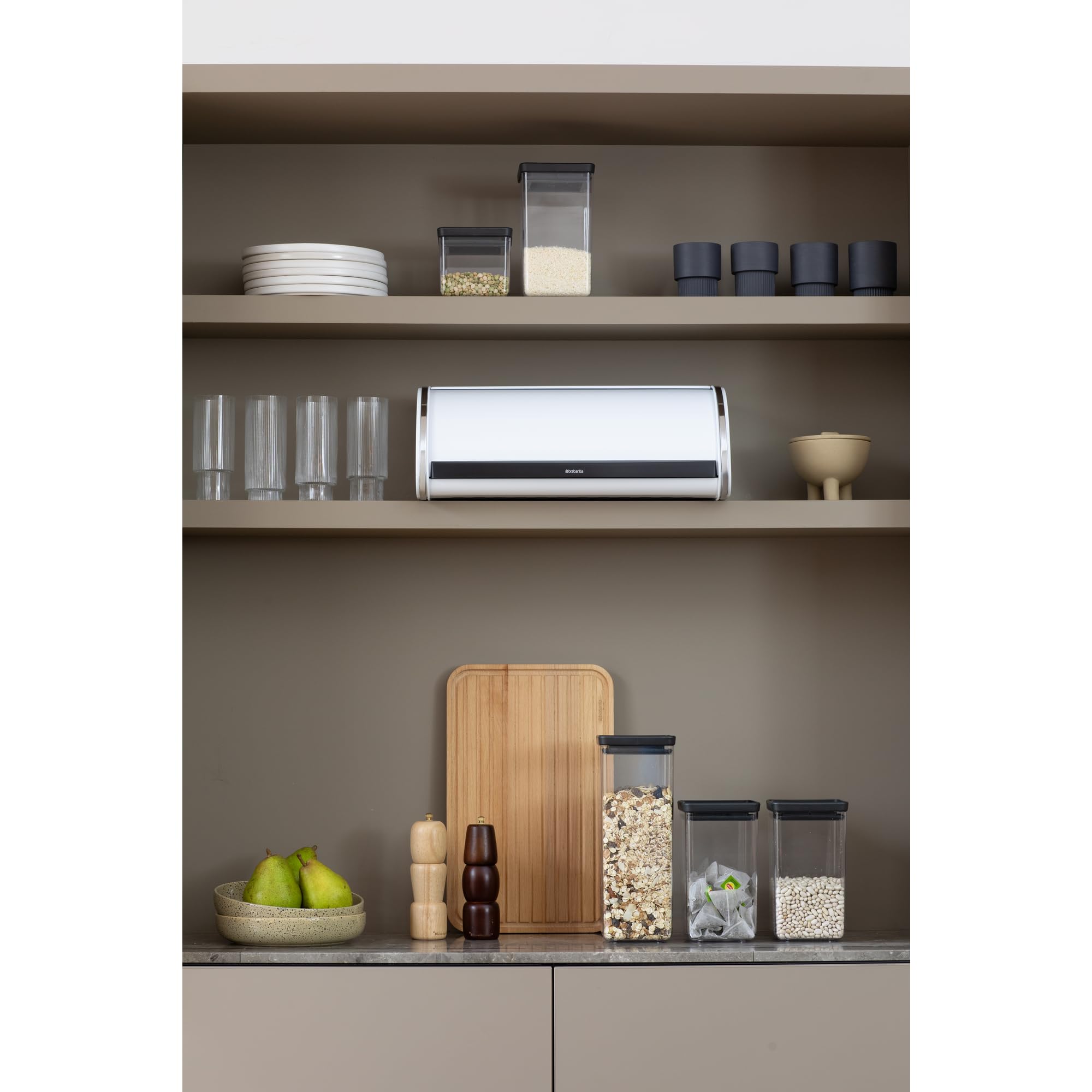brabantia-roll-top-bread-box-large-white-metal-front-fits-2-loaves-magnetic-clos image 7