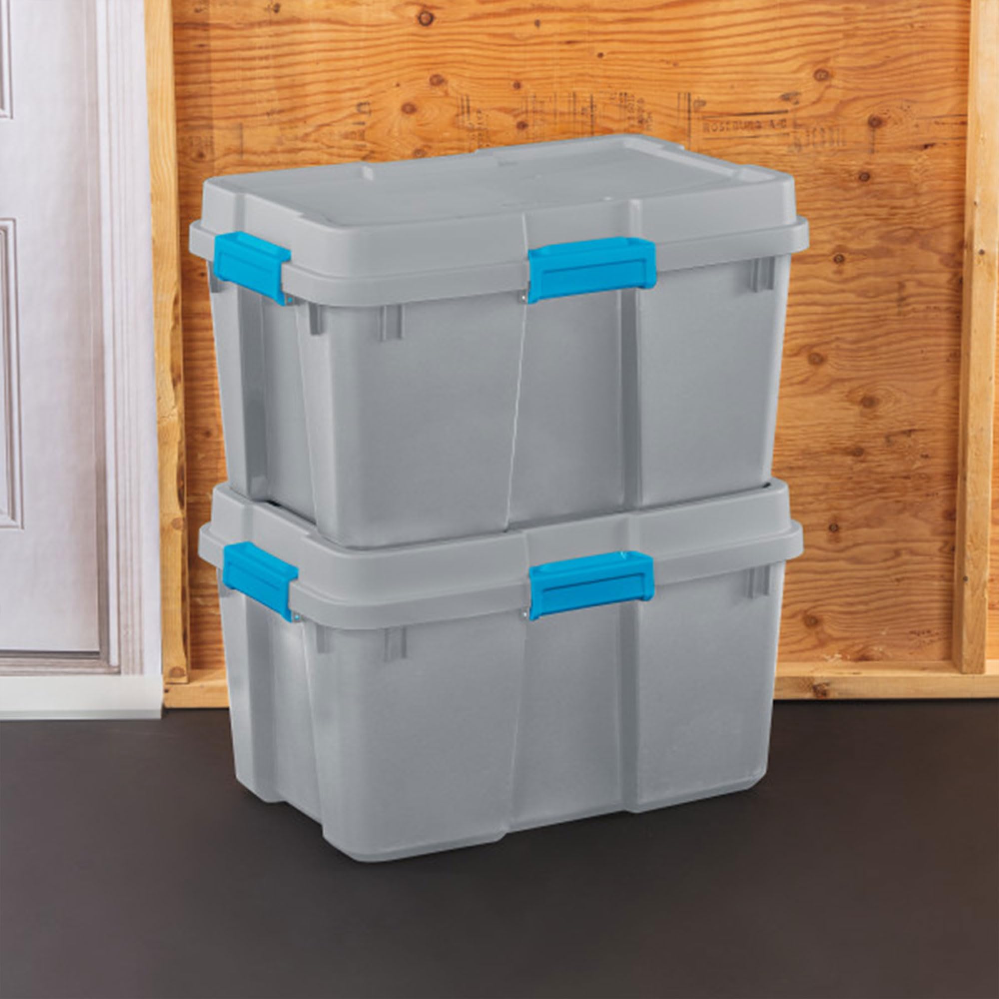 sterilite-30-gal-gasket-tote-with-gasketed-lid-heavy-duty-stackable-storage-bin- image 7