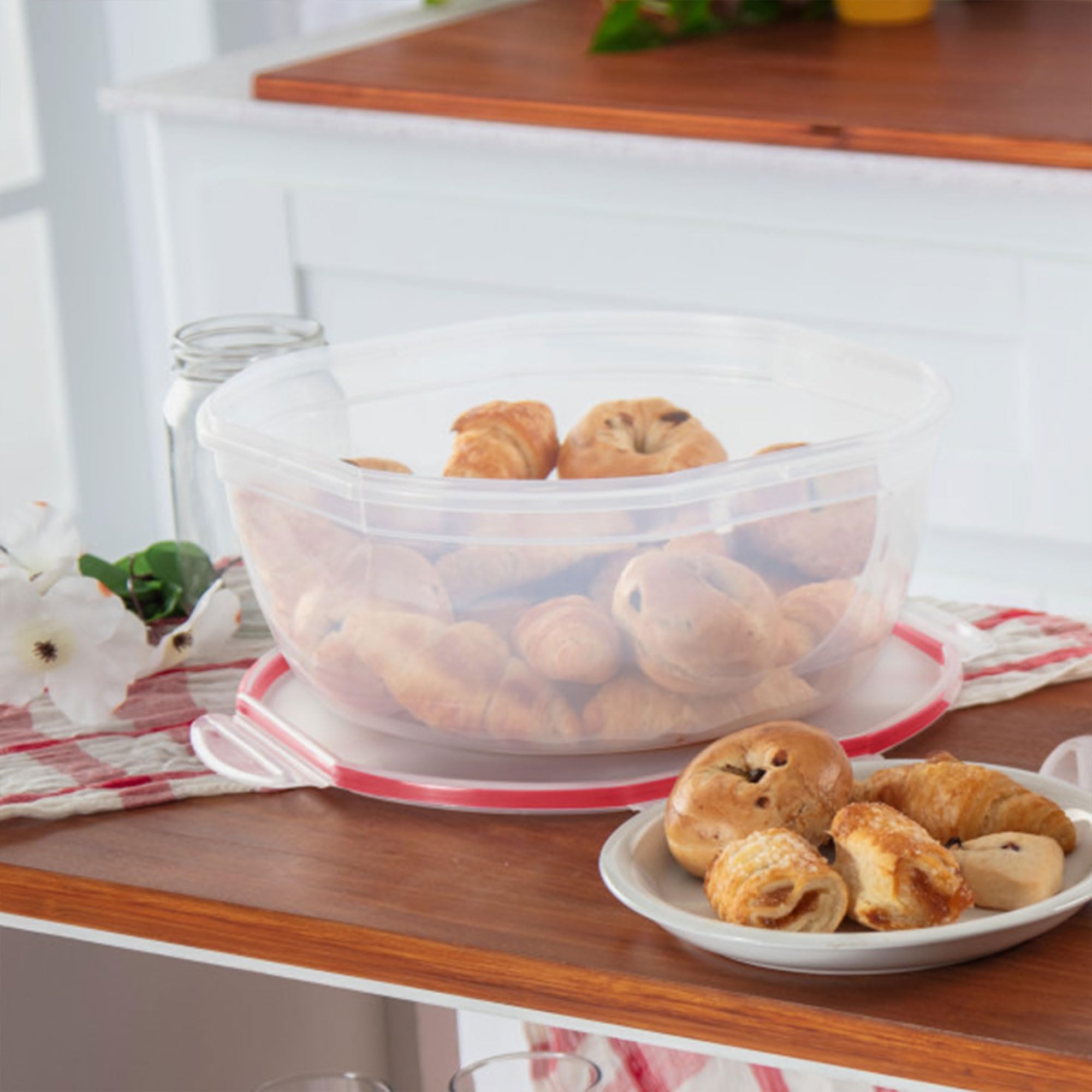 sterilite-ultra-seal-8-1-qt-bowl-large-airtight-food-storage-container-with-latc image 4