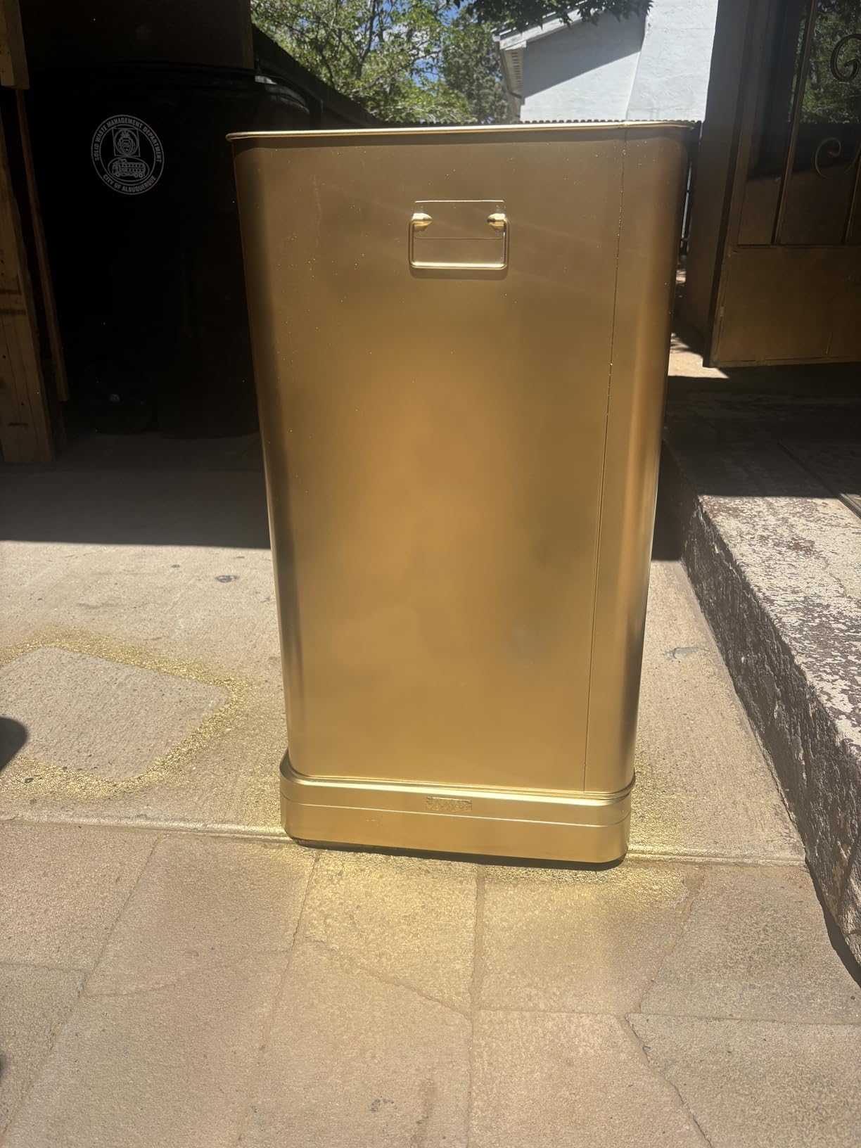 Love this dual bin!