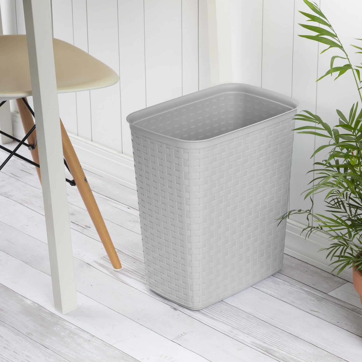 sterilite-5-8-gallon-weave-wastebasket-decorative-medium-trash-can-for-bathroom- image 7