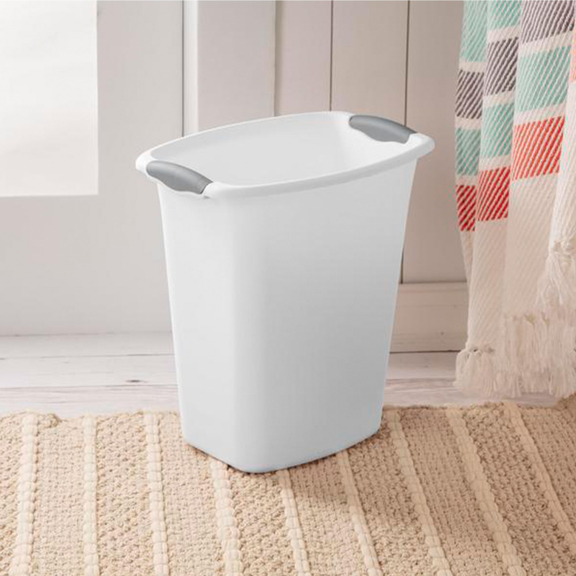 sterilite-3-gallon-wastebasket-with-titanium-inserts-6-pack-white image 4