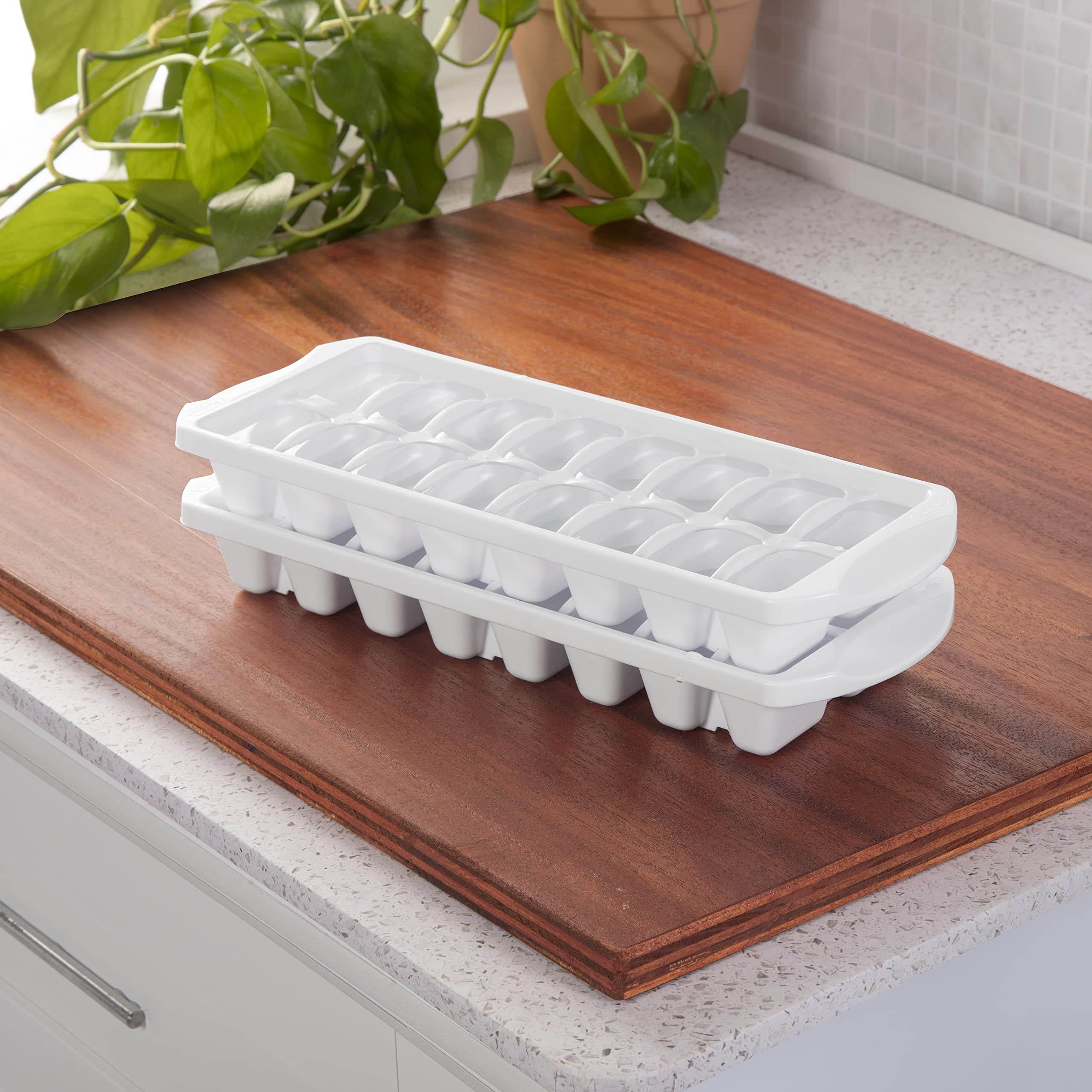 sterilite-stacking-ice-cube-tray-white-12-pack image 3