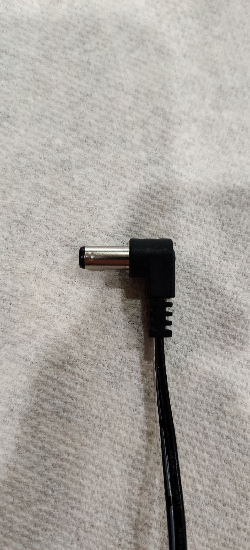 Works, but flimsy cord