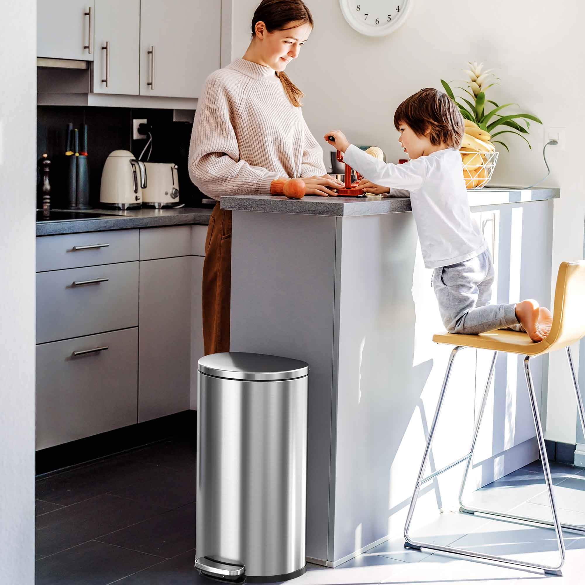 itouchless-30-liter-8-gallon-softstep-semi-round-step-kitchen-trash-can-with-abs image 4