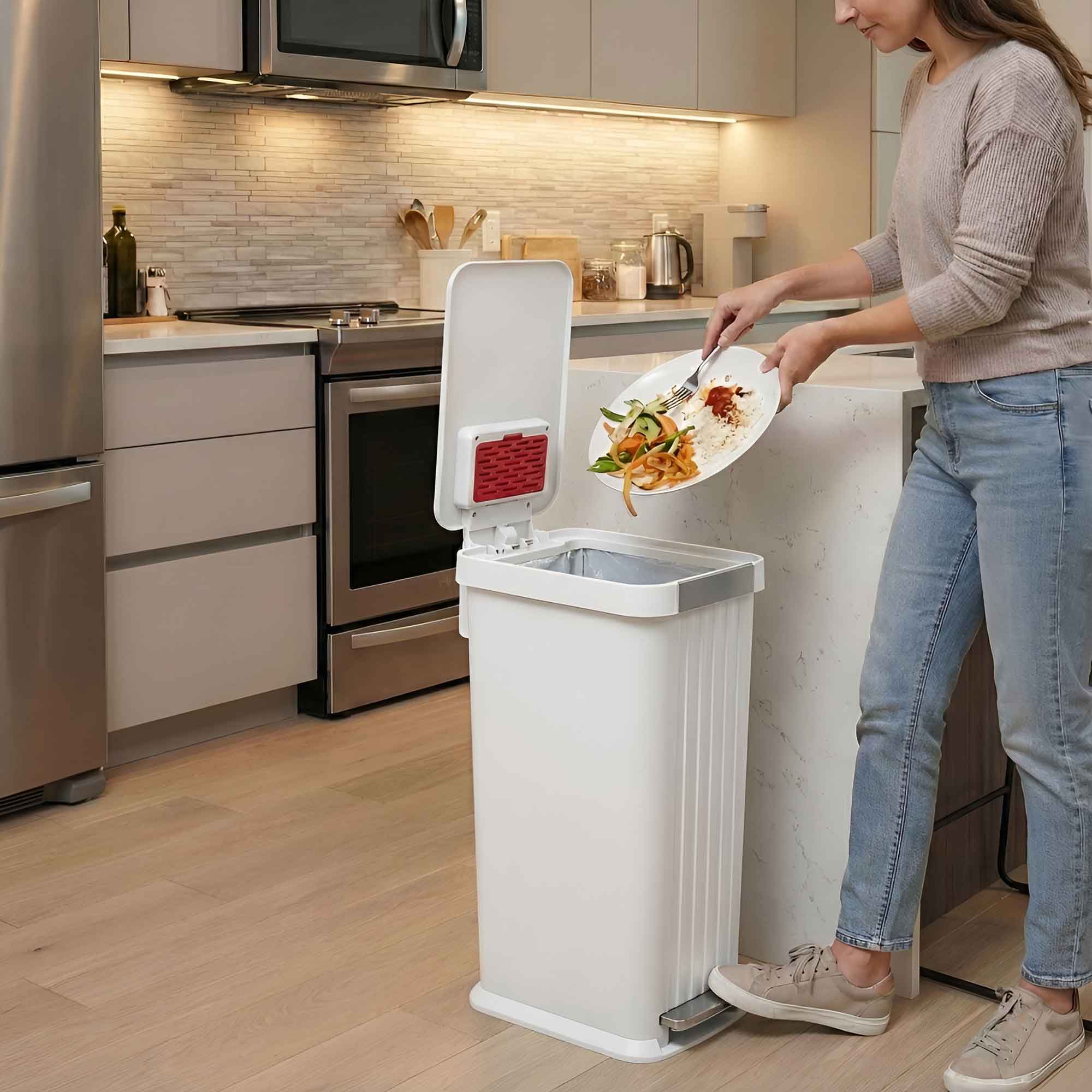 itouchless-softstep-13-2-gallon-50-liter-elongated-step-pedal-kitchen-trash-can- image 2