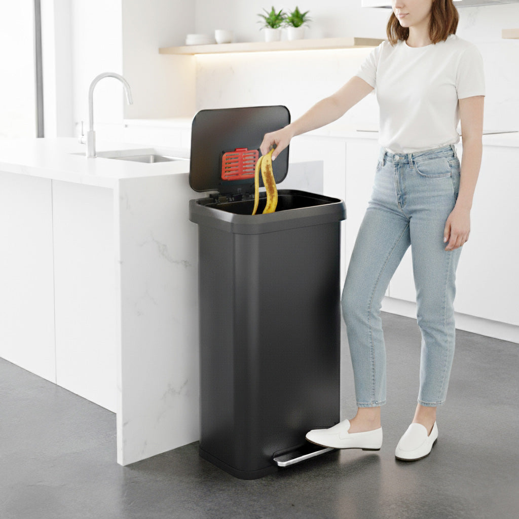 itouchless-75l-20-gal-softstep-exp-stainless-steel-step-pedal-kitchen-trash-can- image 2